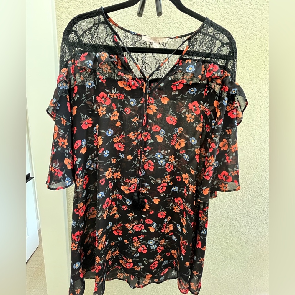 Floral Black Lace Women's Top